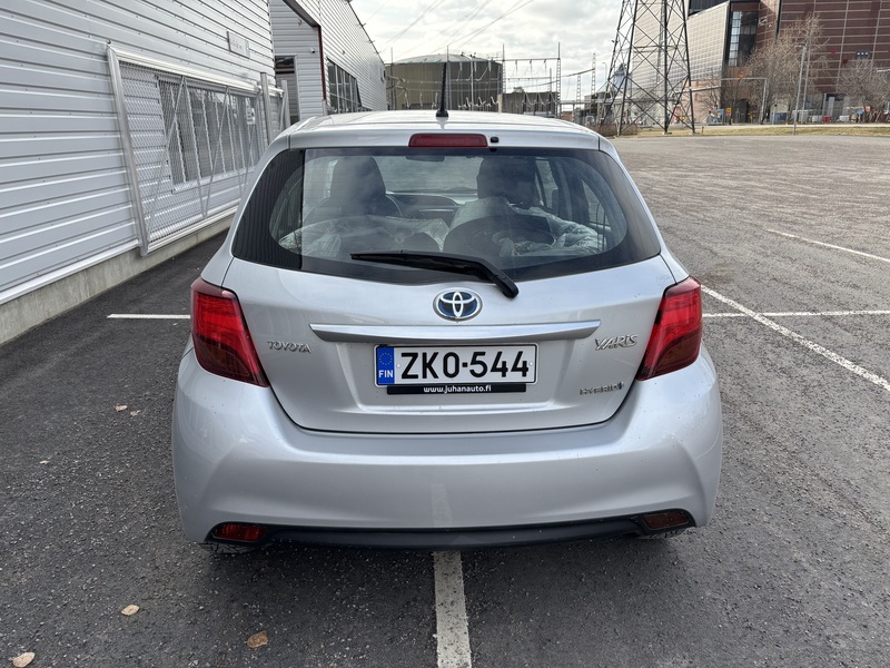 Toyota Yaris vaihtoauto