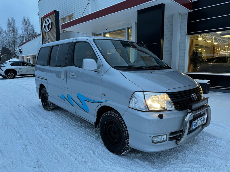 Toyota Hiace vaihtoauto