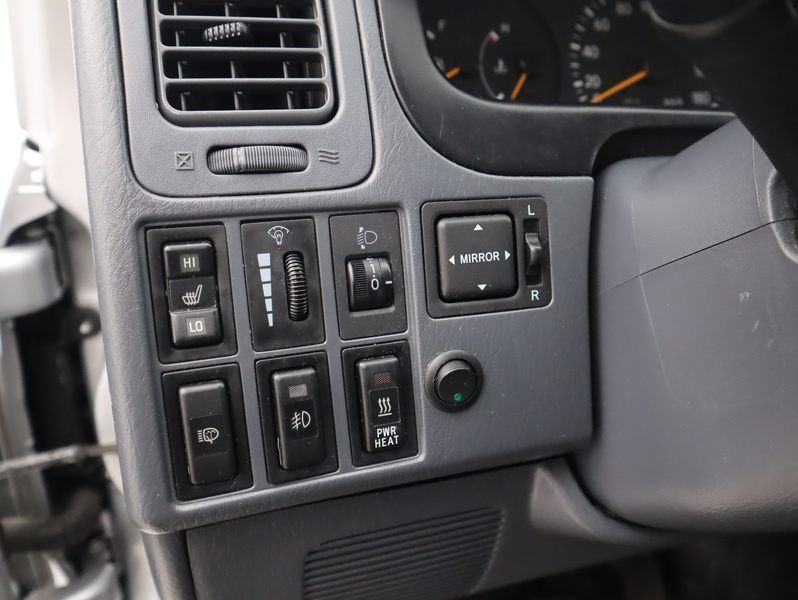 Toyota Hiace vaihtoauto