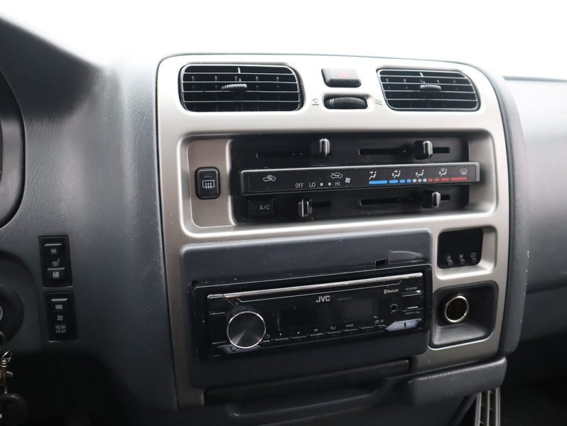 Toyota Hiace vaihtoauto