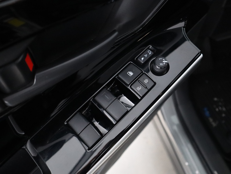 Toyota bZ4X vaihtoauto