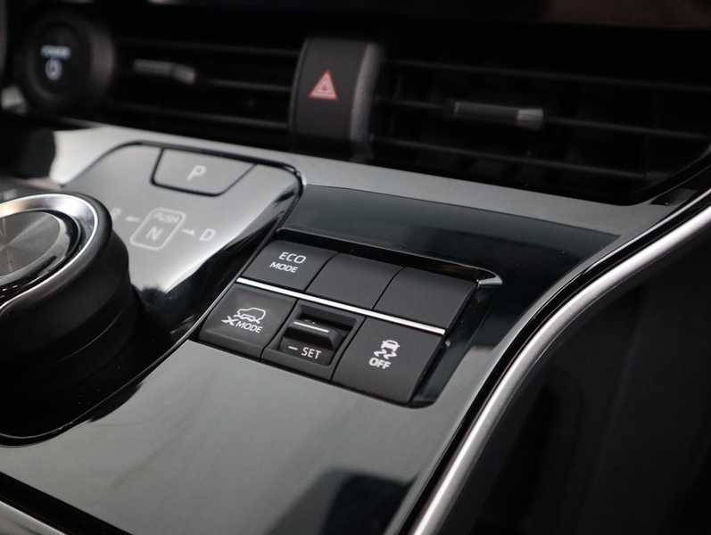 Toyota bZ4X vaihtoauto