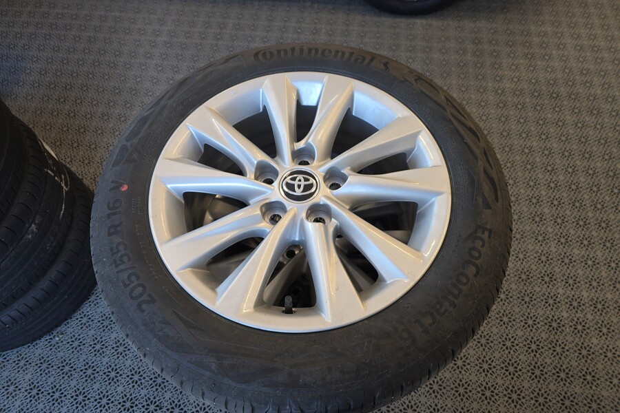 Toyota Corolla vaihtoauto