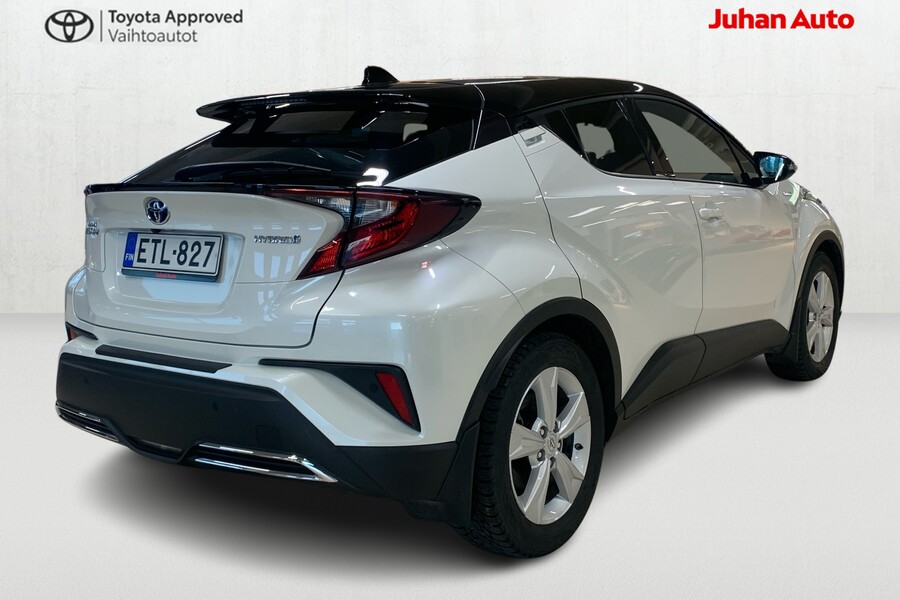 Toyota C-HR vaihtoauto