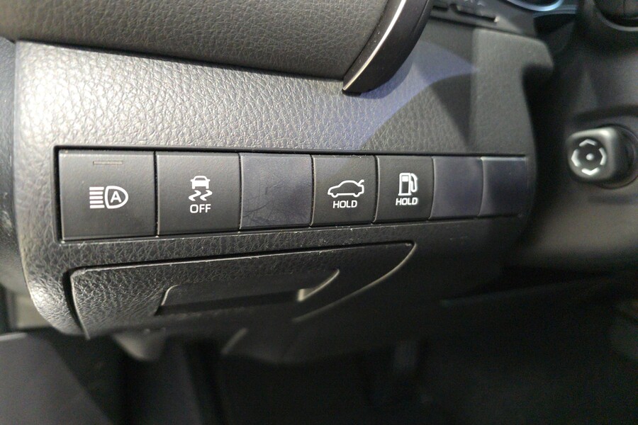 Toyota Camry vaihtoauto