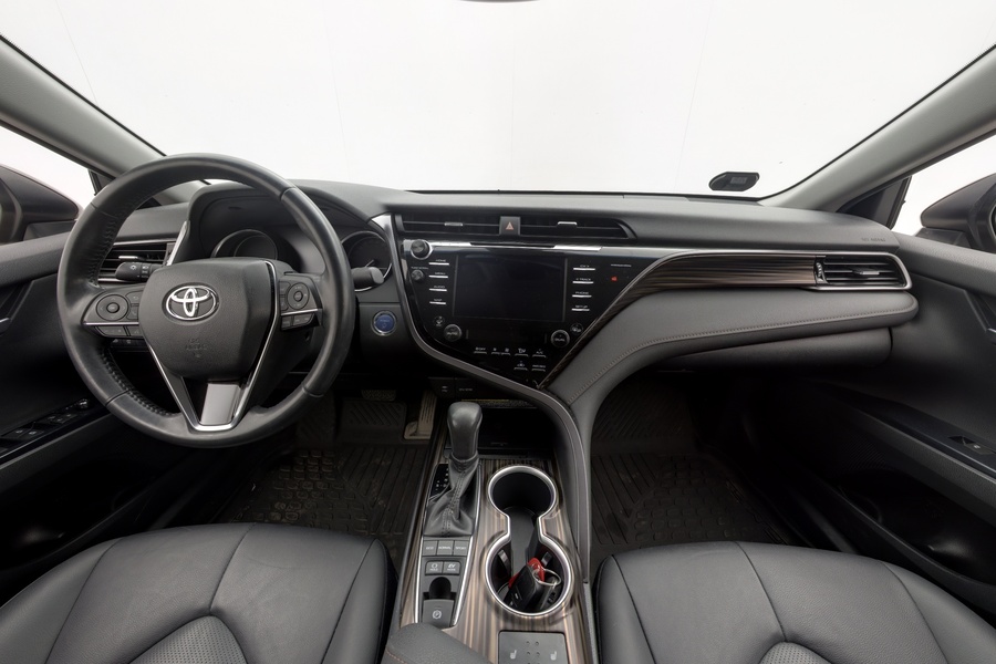 Toyota Camry vaihtoauto