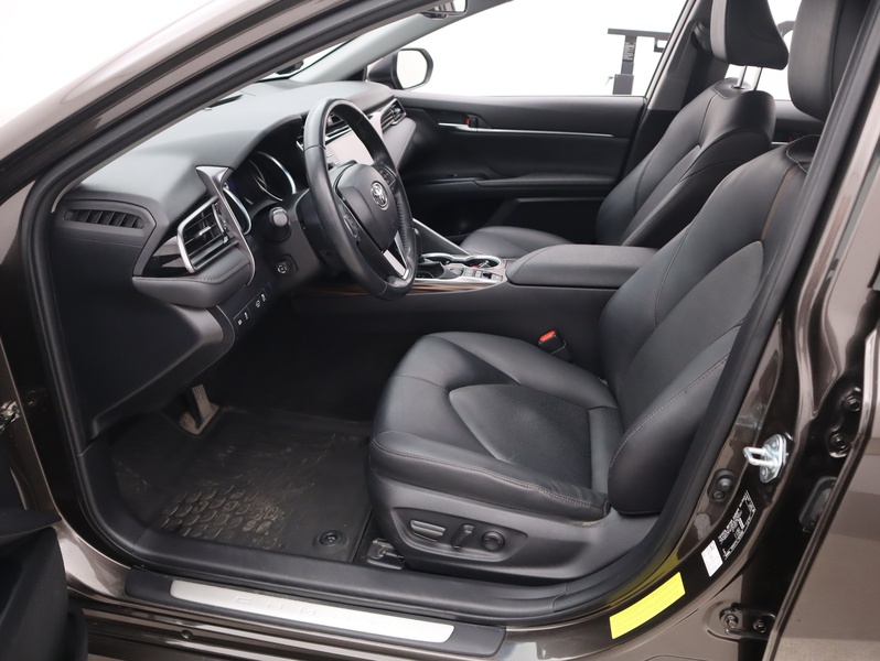 Toyota Camry vaihtoauto