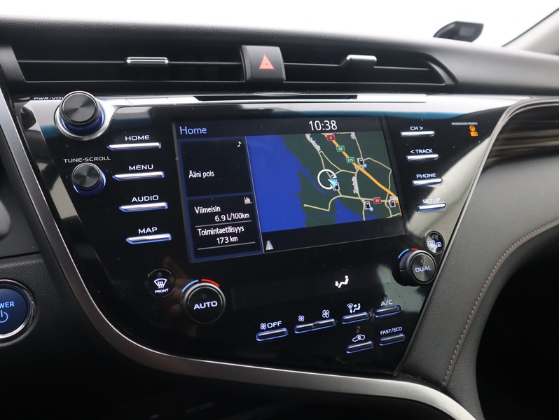 Toyota Camry vaihtoauto