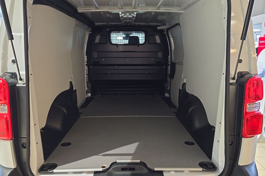 Toyota Proace vaihtoauto