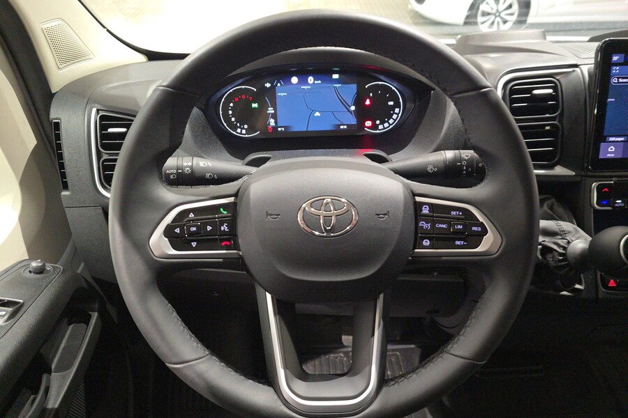 Toyota Proace MAX vaihtoauto