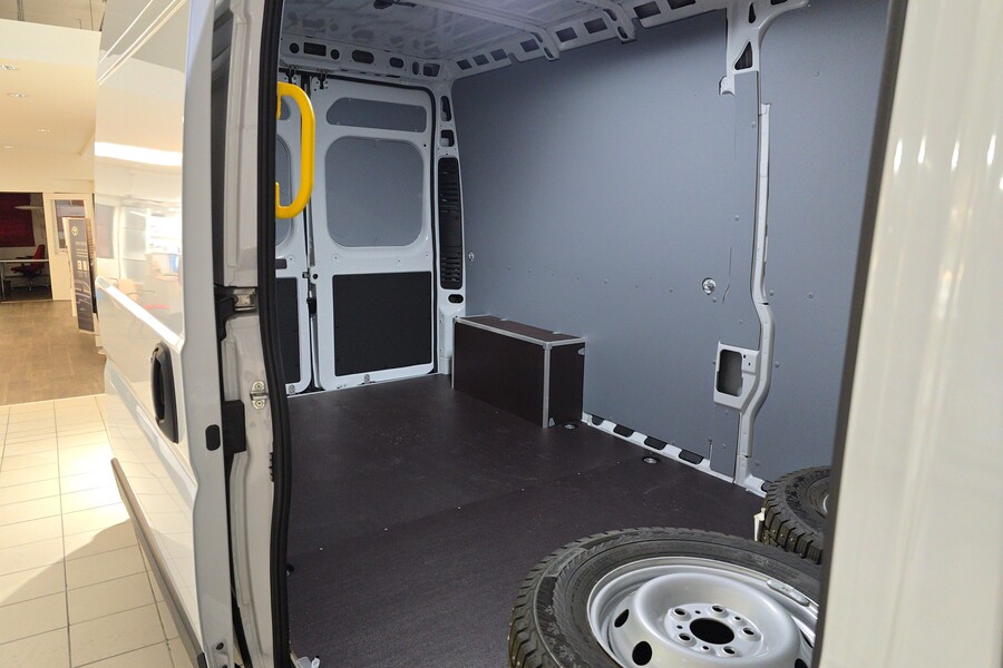 Toyota Proace MAX vaihtoauto