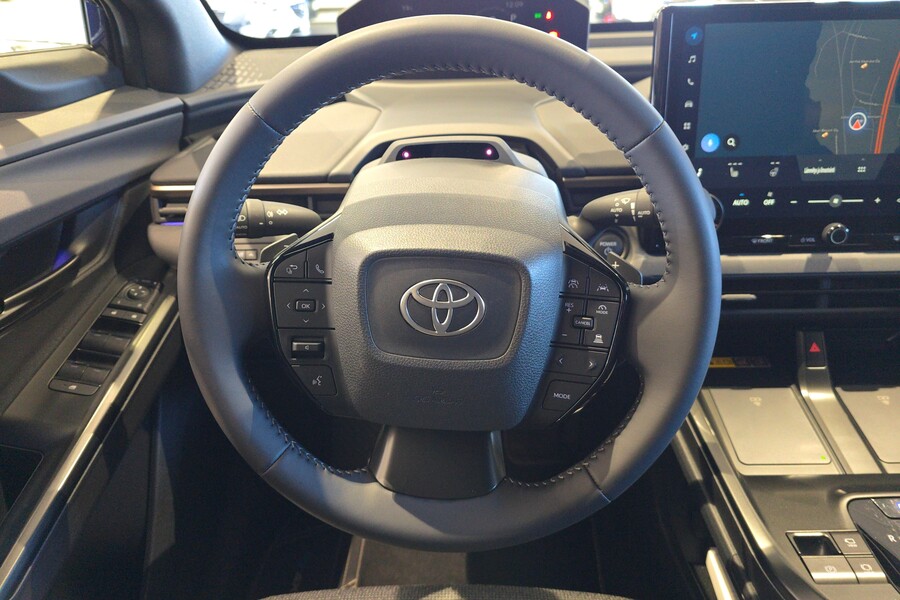 Toyota bZ4X vaihtoauto