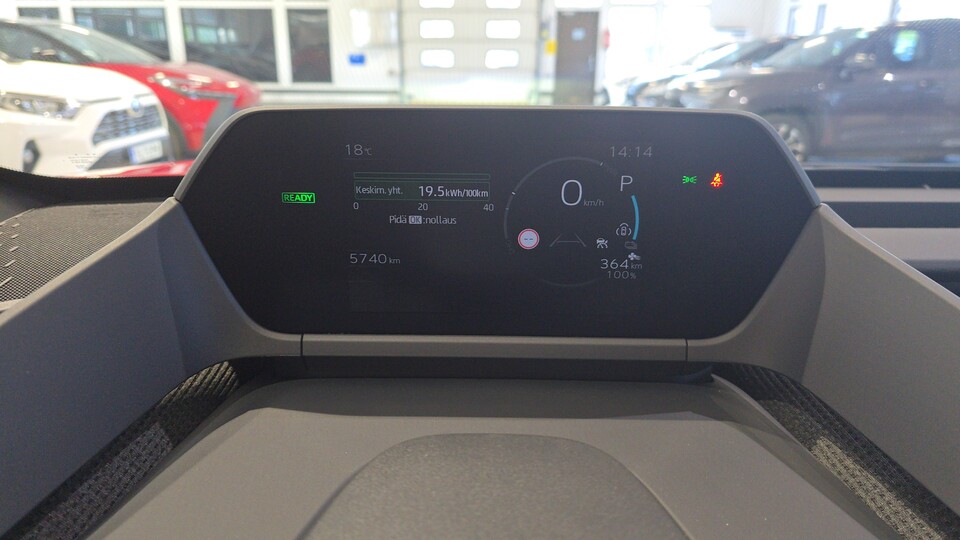 Toyota bZ4X vaihtoauto