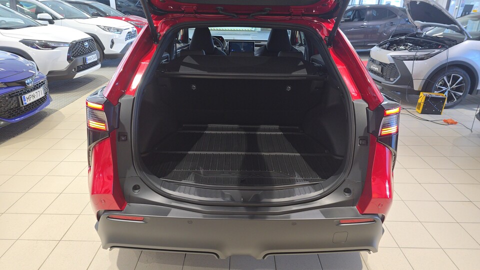 Toyota bZ4X vaihtoauto