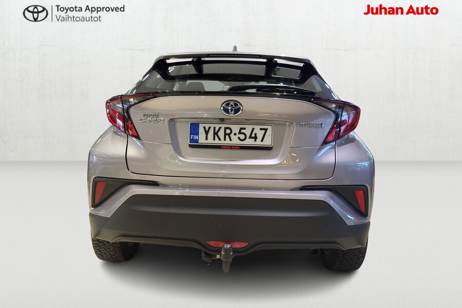 Toyota C-HR vaihtoauto