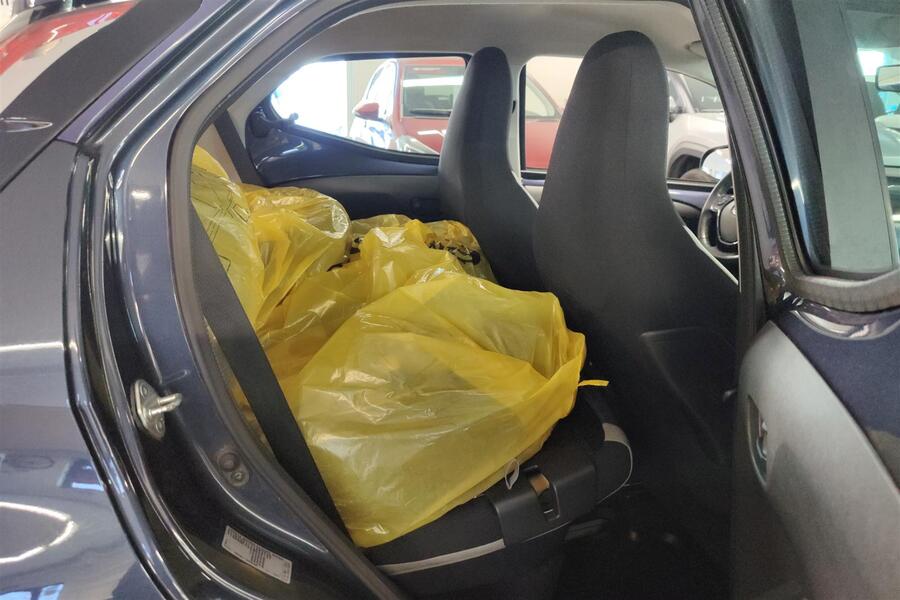 Toyota AYGO vaihtoauto