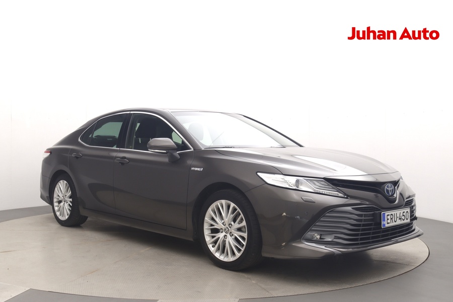 Toyota Camry vaihtoauto