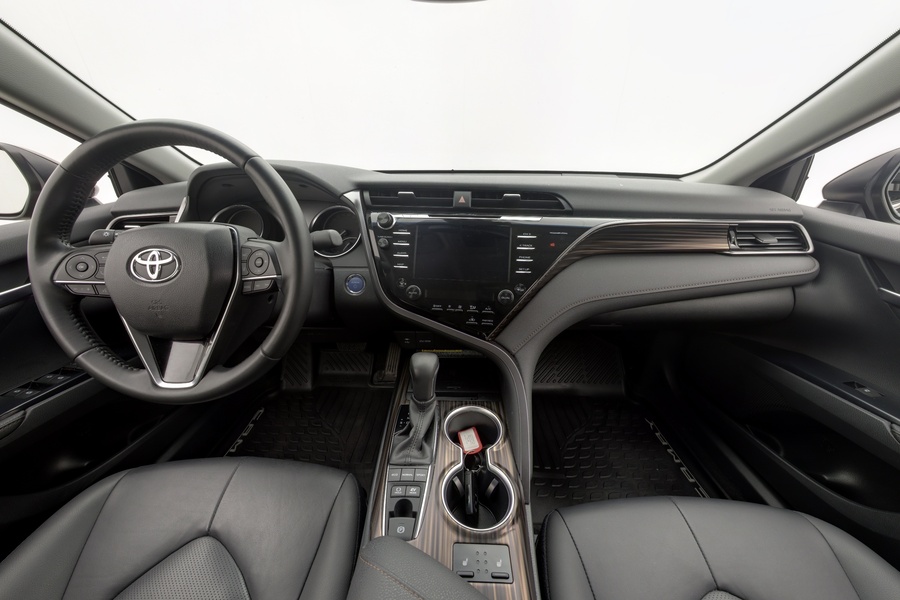 Toyota Camry vaihtoauto