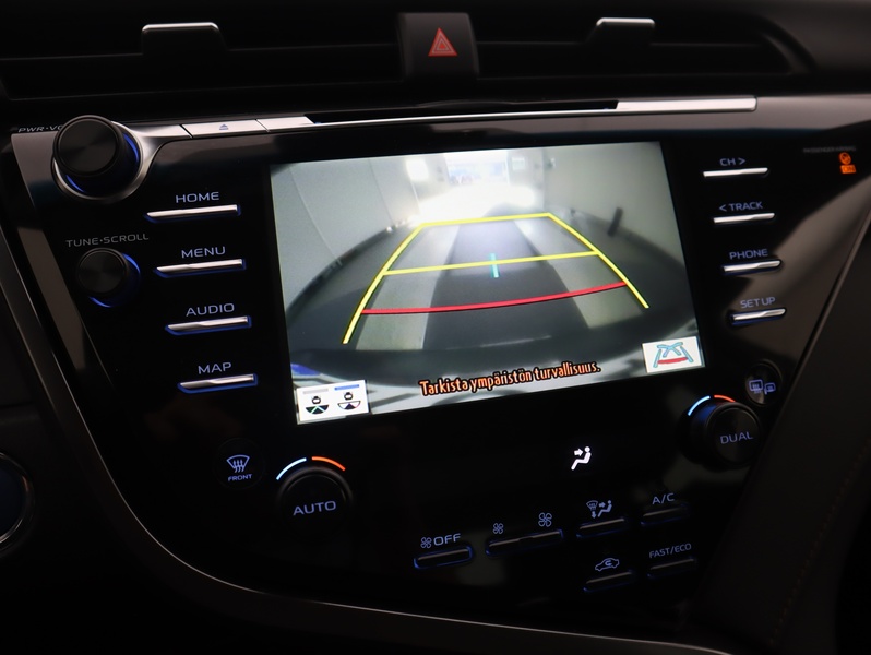 Toyota Camry vaihtoauto