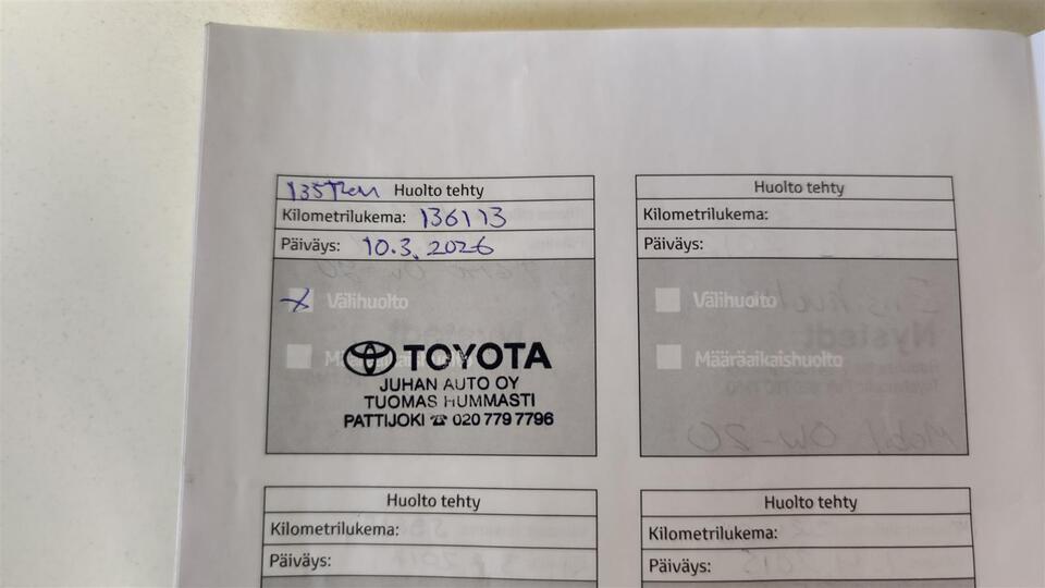 Toyota Yaris vaihtoauto