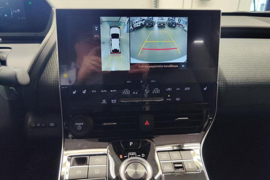 Toyota bZ4X vaihtoauto