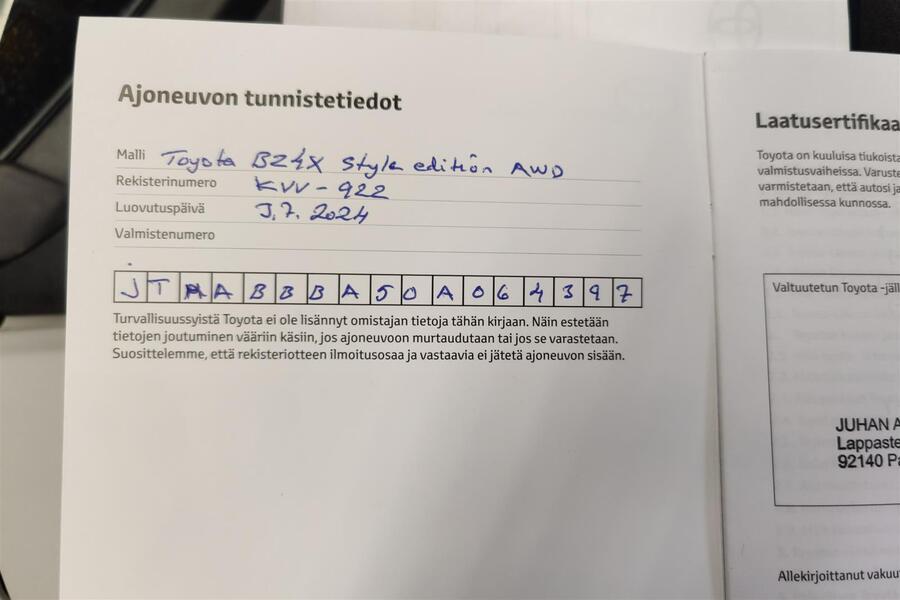 Toyota bZ4X vaihtoauto