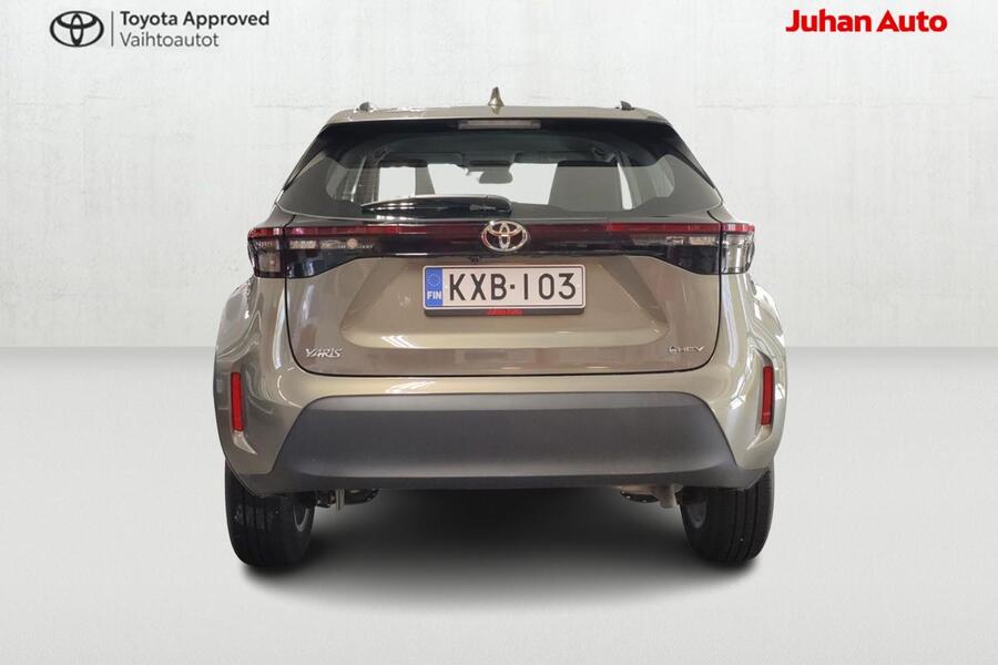 Toyota Yaris Cross vaihtoauto