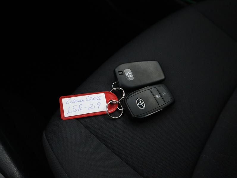 Toyota Corolla Cross vaihtoauto