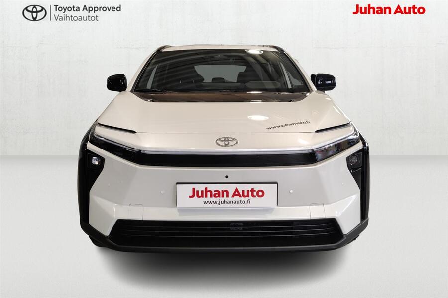 Toyota bZ4X vaihtoauto