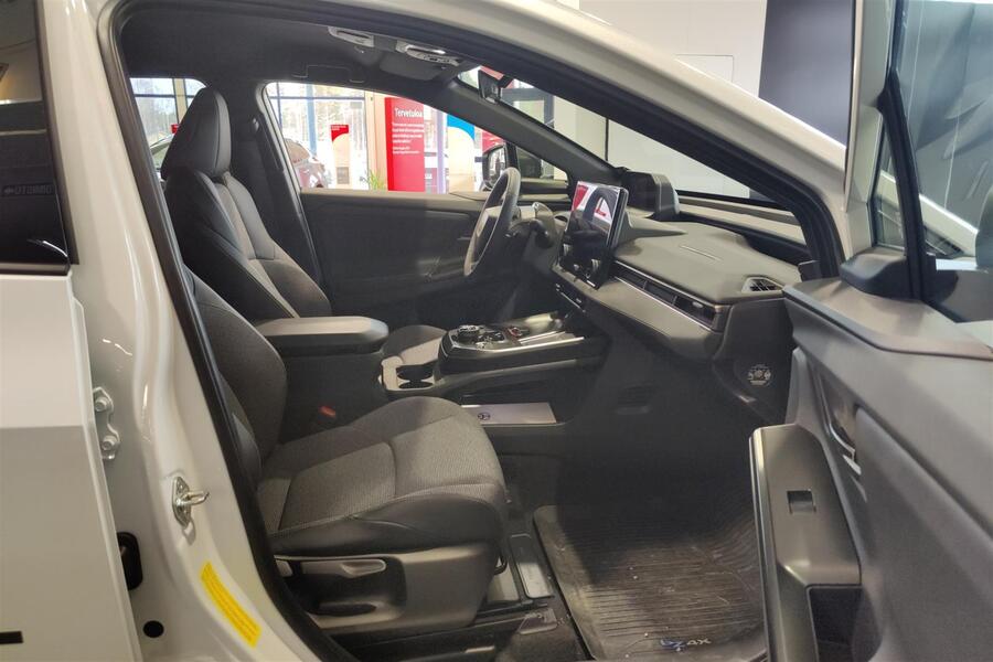 Toyota bZ4X vaihtoauto