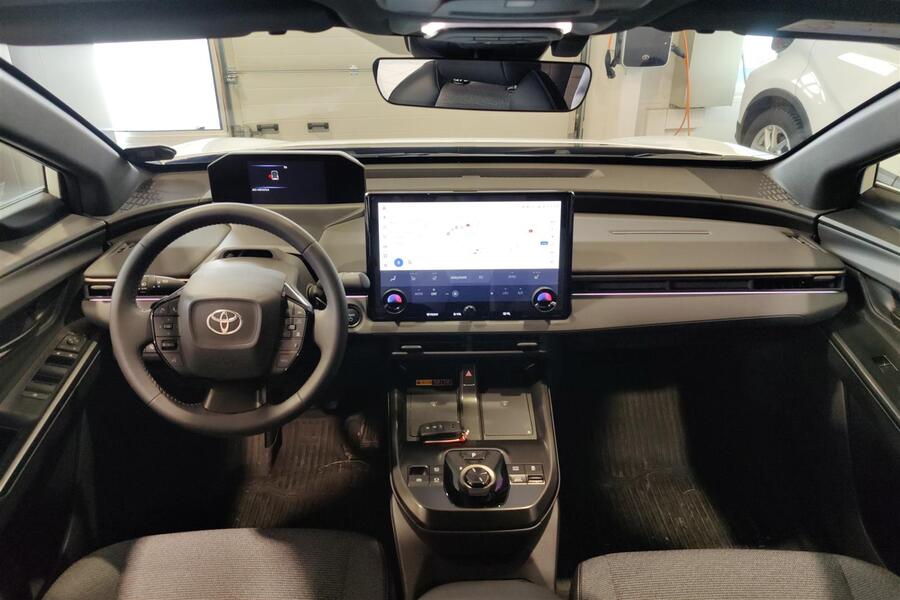 Toyota bZ4X vaihtoauto