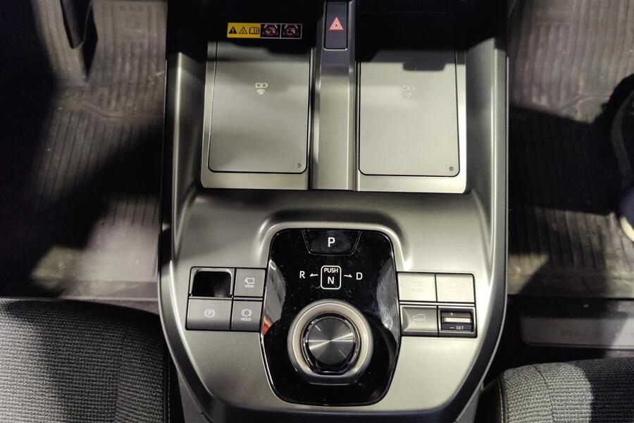 Toyota bZ4X vaihtoauto