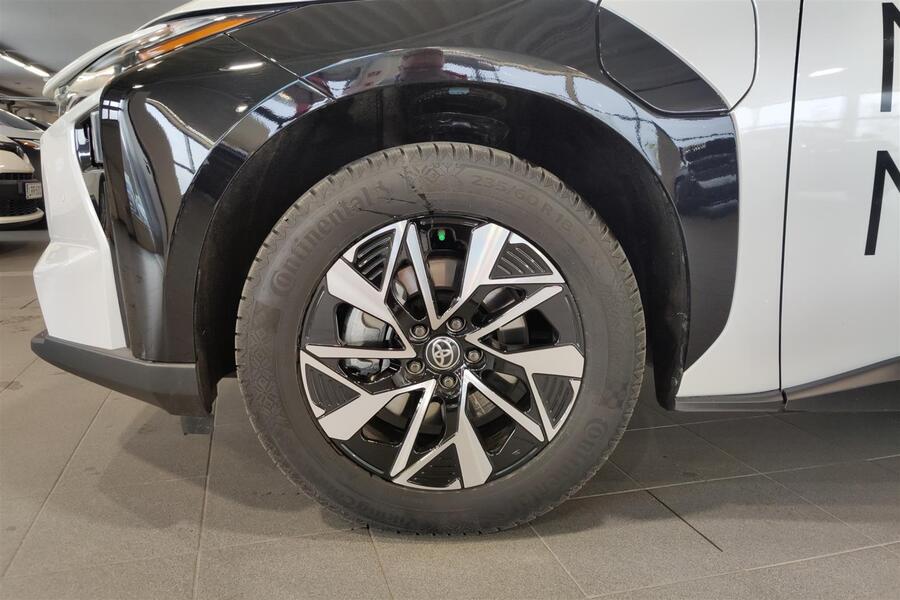 Toyota bZ4X vaihtoauto