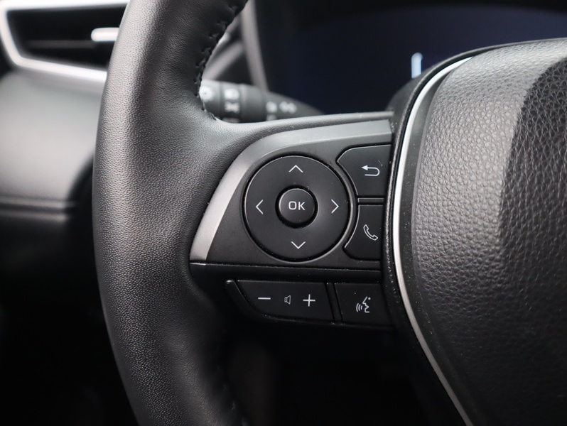 Toyota Corolla Cross vaihtoauto