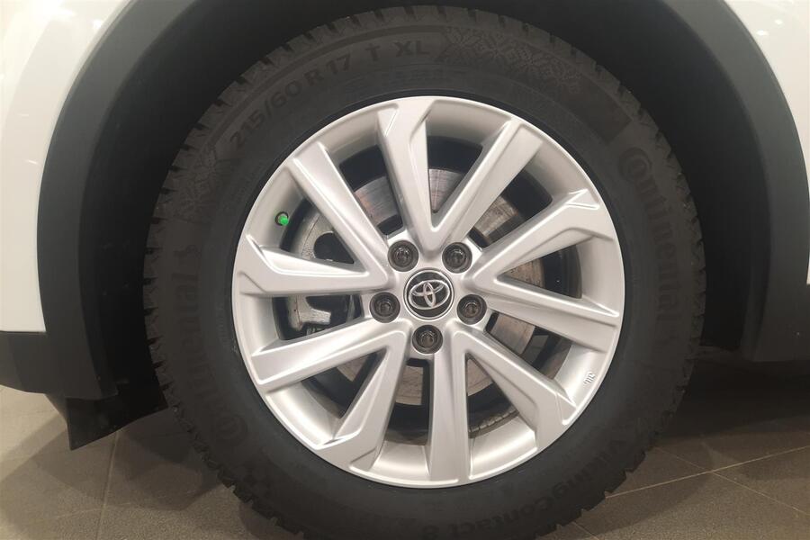 Toyota C-HR vaihtoauto