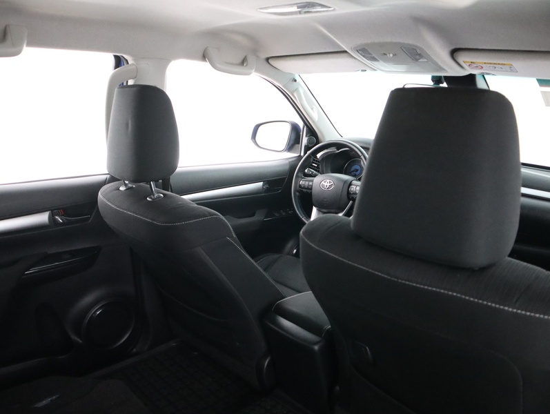 Toyota Hilux vaihtoauto