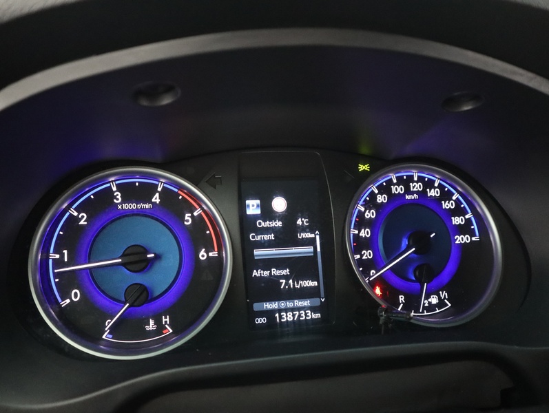 Toyota Hilux vaihtoauto