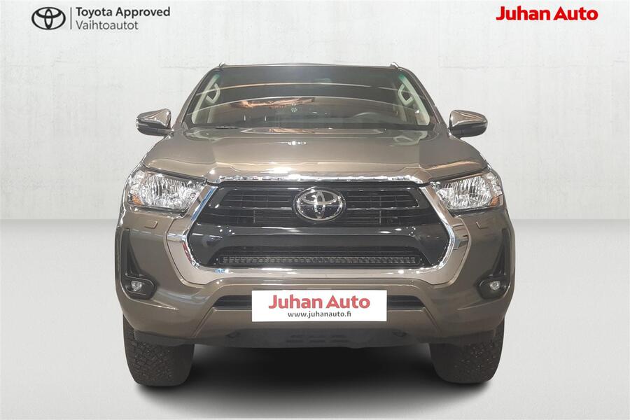 Toyota Hilux vaihtoauto