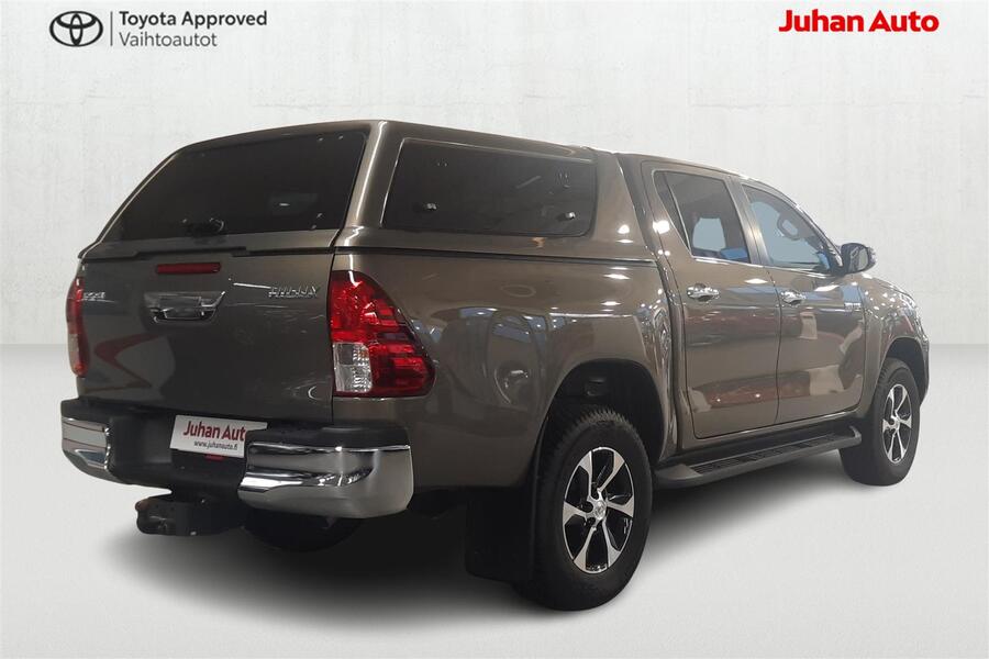 Toyota Hilux vaihtoauto