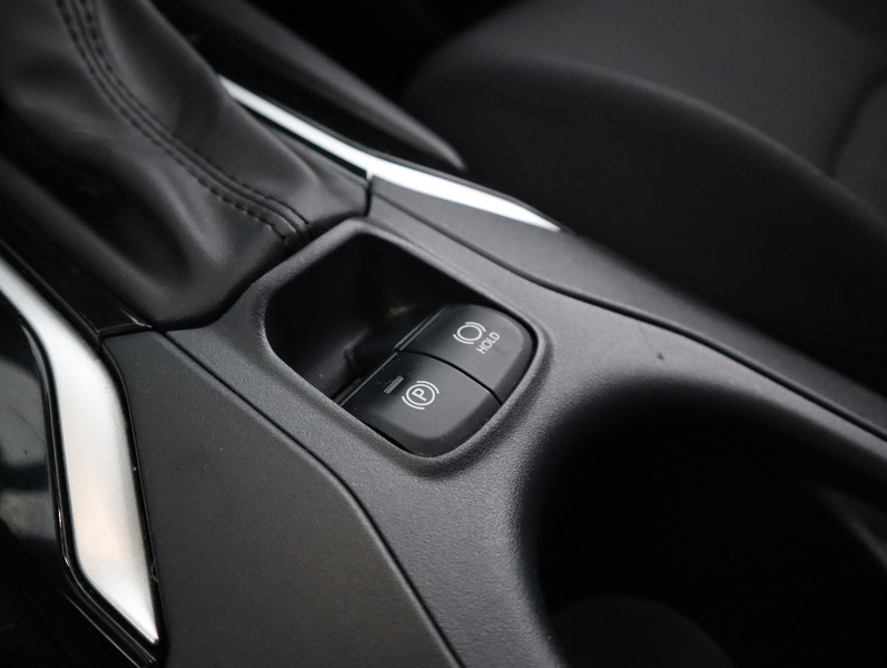 Toyota Corolla Cross vaihtoauto