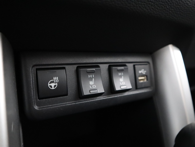 Toyota Corolla Cross vaihtoauto