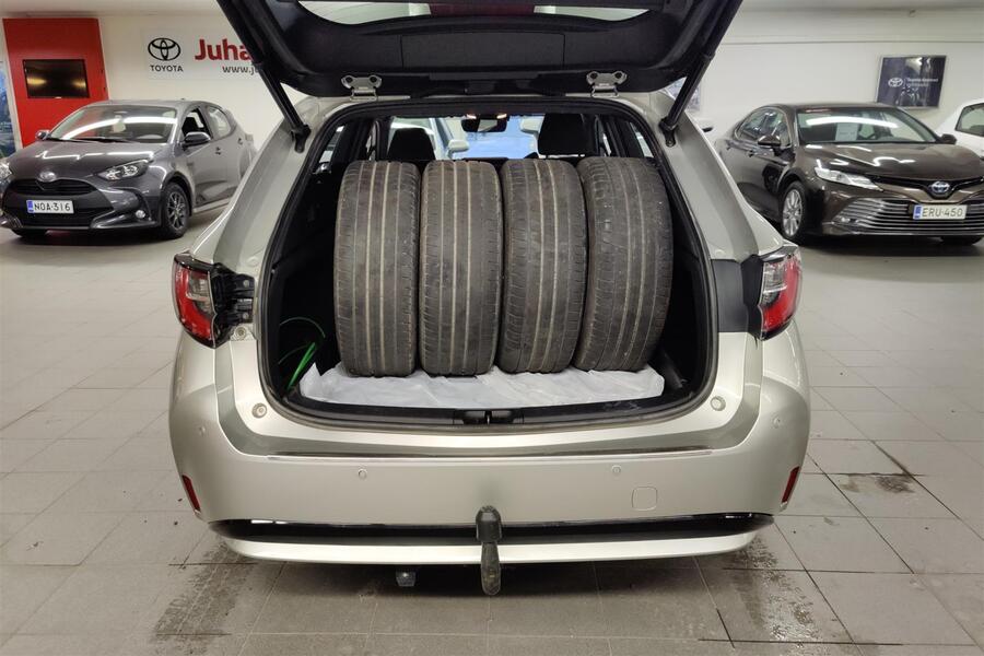 Toyota Corolla vaihtoauto