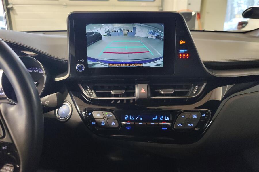 Toyota C-HR vaihtoauto