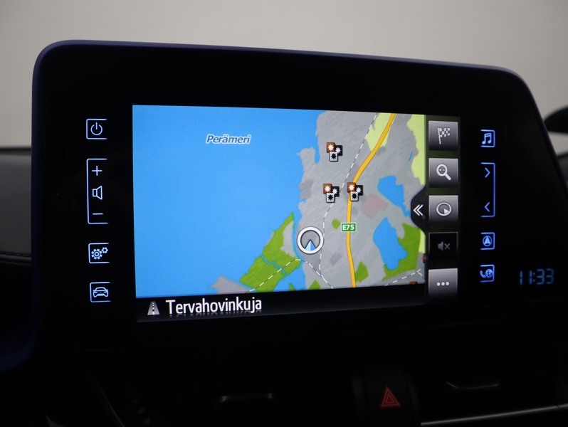 Toyota C-HR vaihtoauto