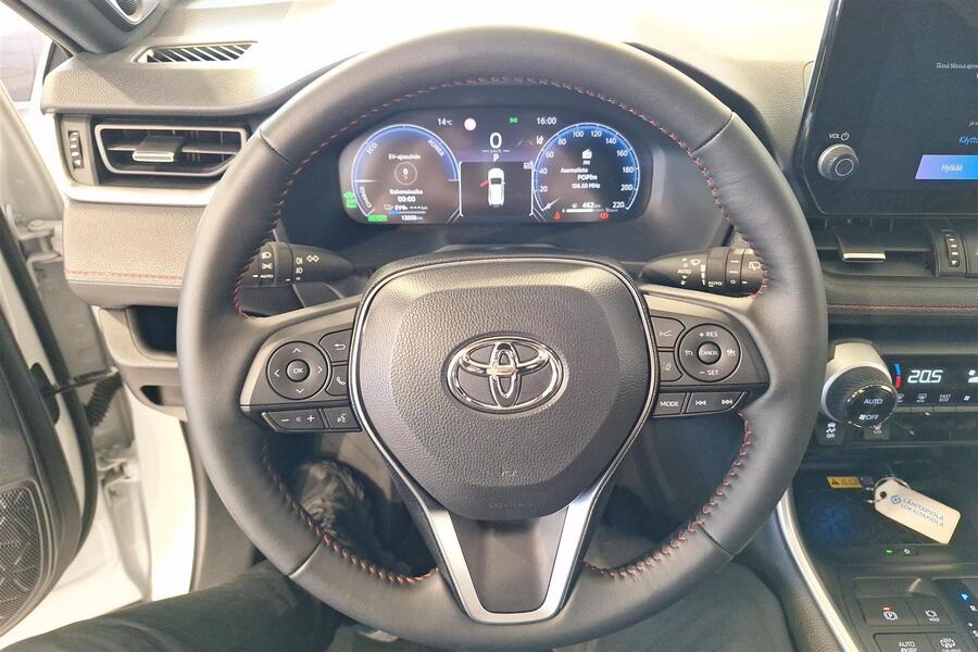 Toyota RAV4 vaihtoauto