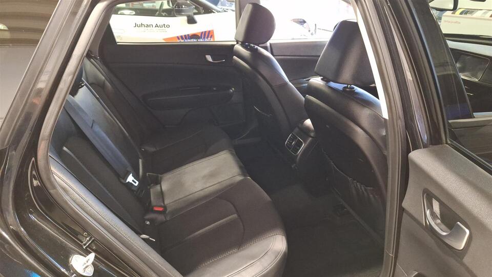 Kia Optima vaihtoauto