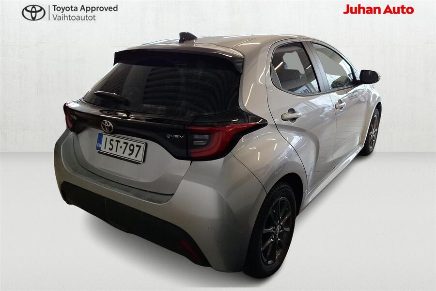 Toyota Yaris vaihtoauto