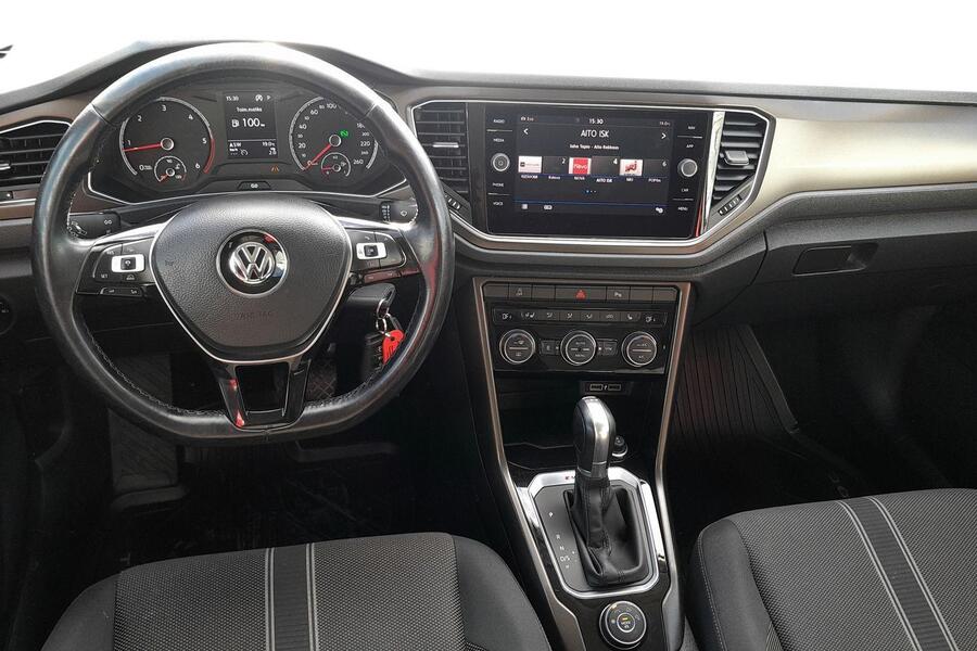 Volkswagen T-Roc vaihtoauto