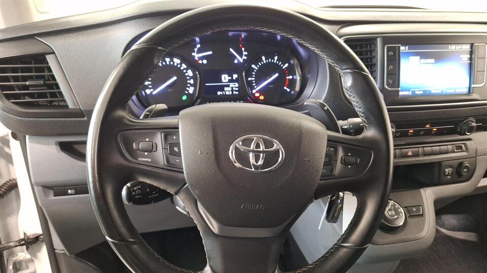 Toyota Proace vaihtoauto