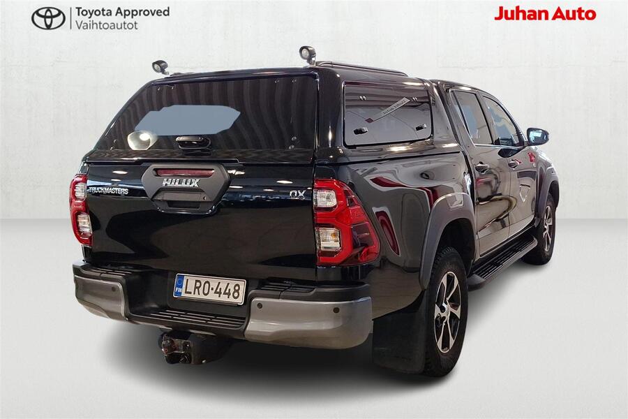 Toyota Hilux vaihtoauto